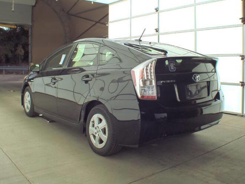Used 2010 Toyota Prius Five image 1