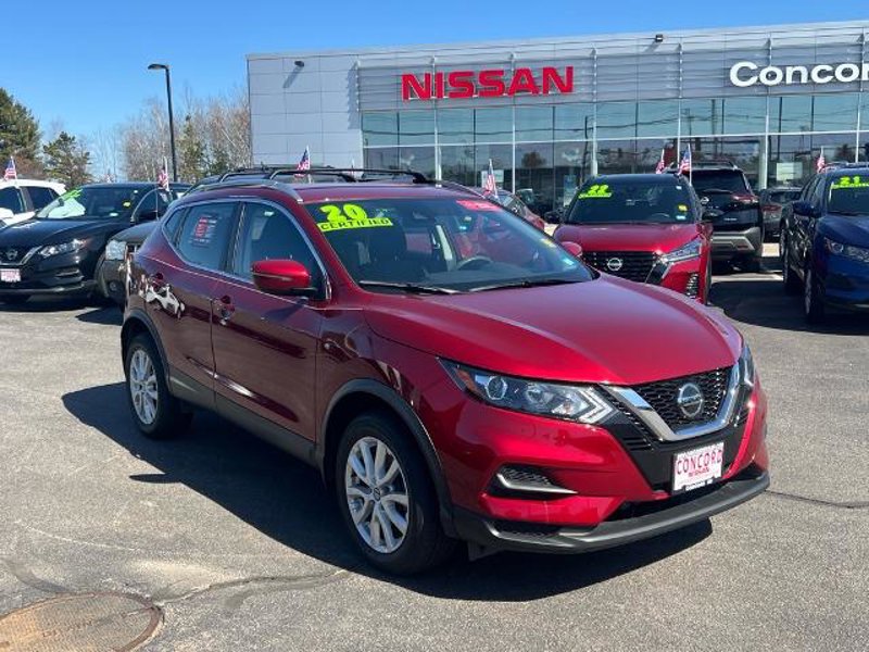 Certified 2020 Nissan Rogue Sport SV image 1