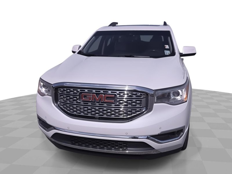 Certified 2019 GMC Acadia Denali w/ Technology Package image 1