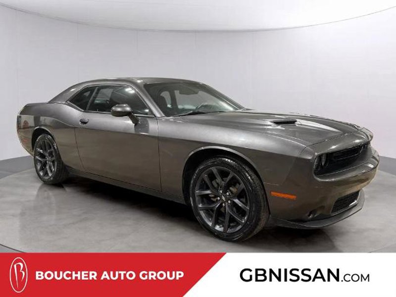 Used 2022 Dodge Challenger SXT w/ Blacktop Package image 1