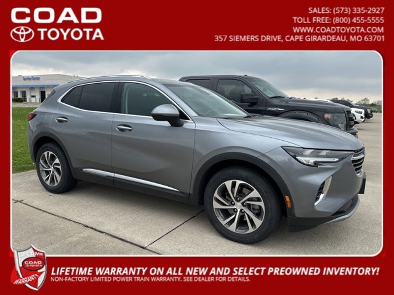 Used 2021 Buick Envision Essence image 1