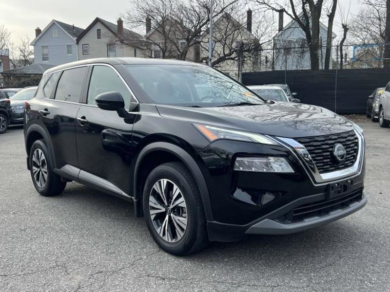 Certified 2022 Nissan Rogue SV image 1