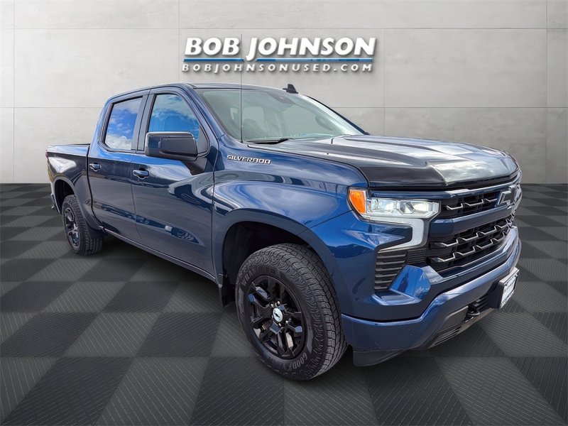 Certified 2022 Chevrolet Silverado 1500 RST image 1