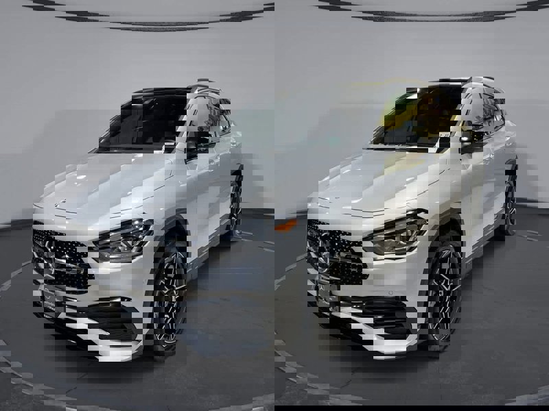 Certified 2022 Mercedes-Benz GLA 250 4MATIC image 1