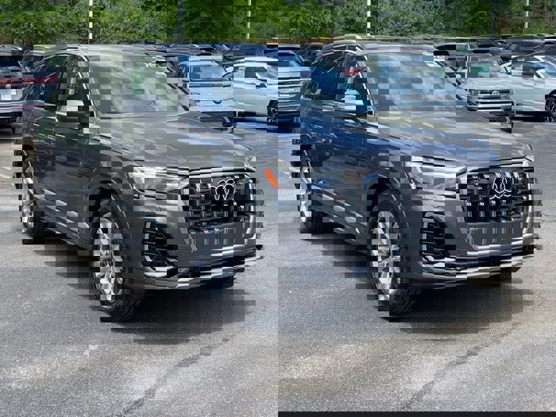 Certified 2025 Audi Q7 3.0T Premium Plus image 1