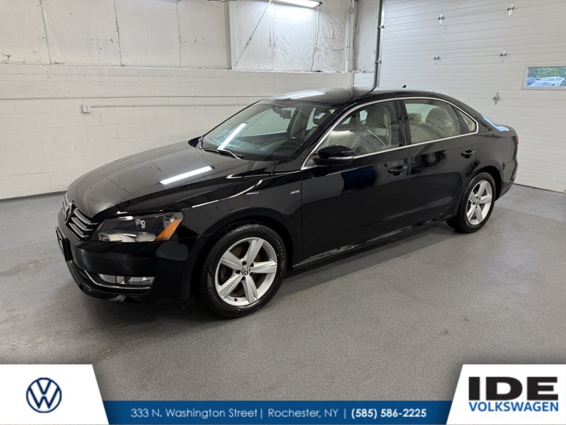 Used 2015 Volkswagen Passat 1.8T Limited Edition image 1