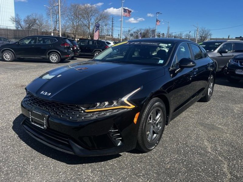 Certified 2022 Kia K5 LXS image 1