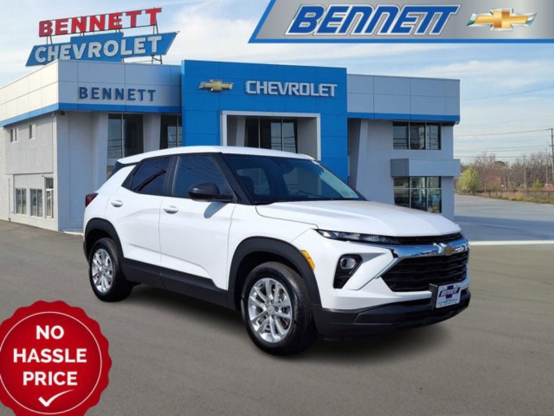 Certified 2025 Chevrolet TrailBlazer LS w/ LS Convenience Package image 1