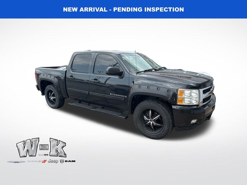 Used 2009 Chevrolet Silverado 1500 LTZ w/ Safety Package image 1