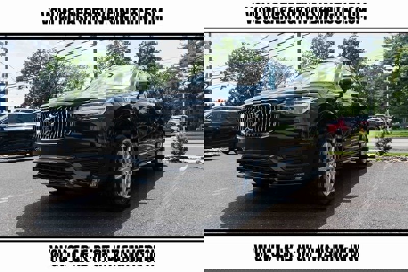 Certified 2022 Volvo XC90 T5 Momentum w/ Climate Package image 1