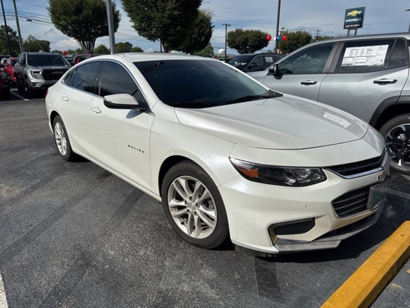 Used 2016 Chevrolet Malibu LT w/ Leather Package image 1