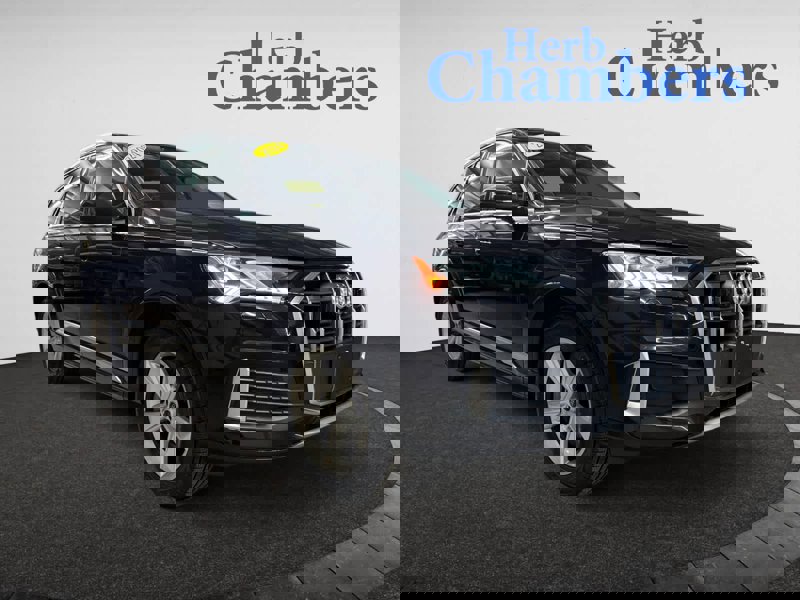 Certified 2024 Audi Q7 2.0T Premium Plus image 1