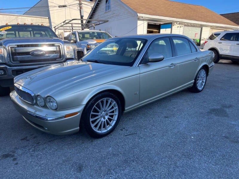 Used 2006 Jaguar XJ8 image 1