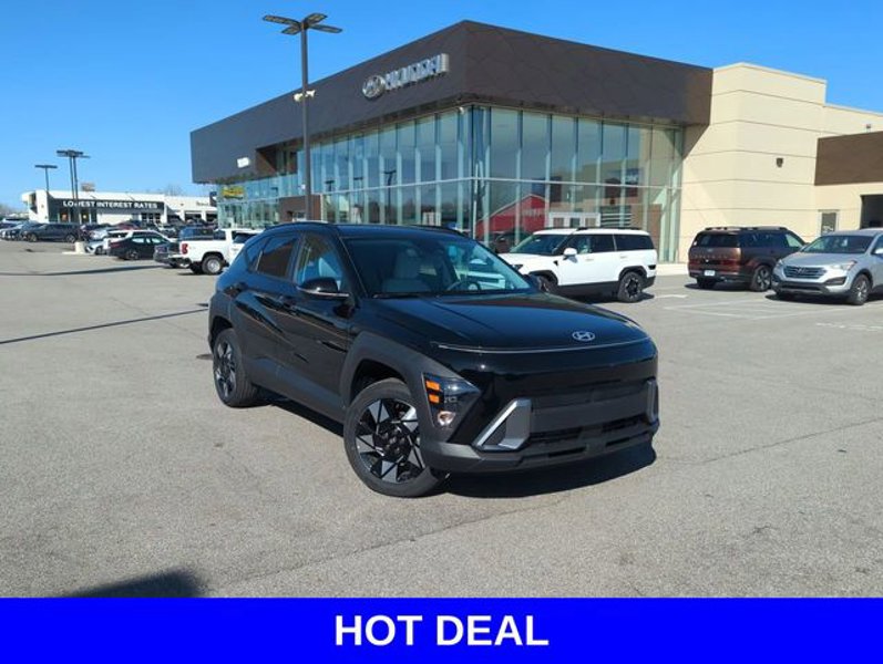 Certified 2025 Hyundai Kona SEL image 1