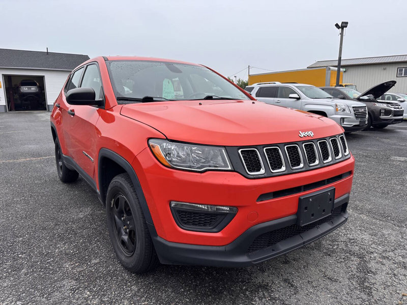 Used 2018 Jeep Compass Sport w/ Cold Weather Group image 1
