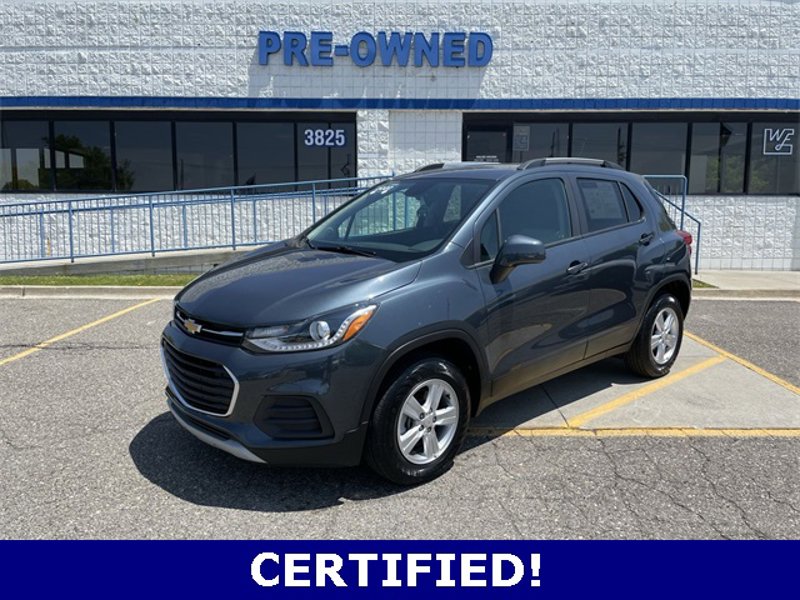 Certified 2022 Chevrolet Trax LT w/ LT Convenience Package image 1