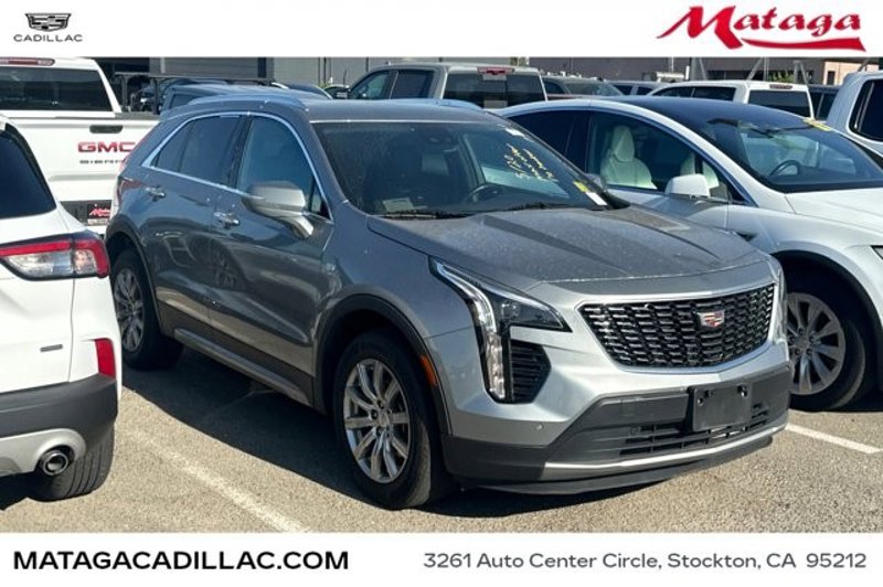 Certified 2023 Cadillac XT4 Premium Luxury image 1