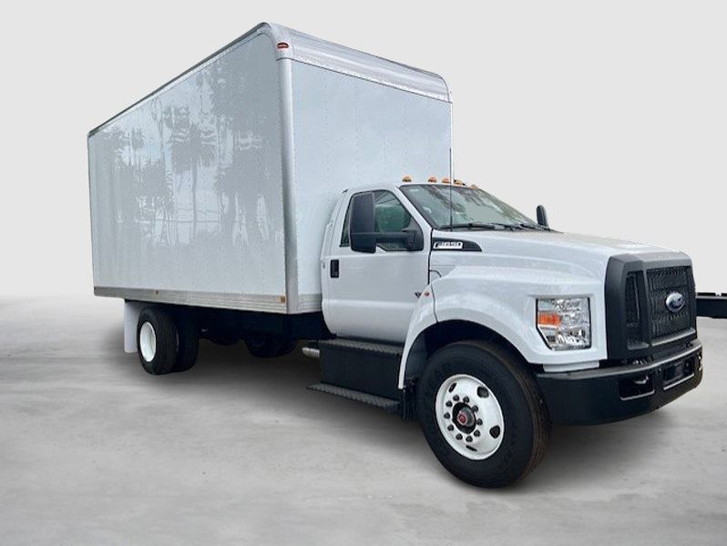 New 2024 Ford F350 XL w/ XL Chrome Package image 1