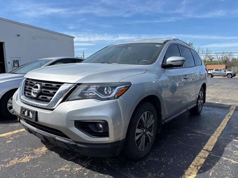Used 2019 Nissan Pathfinder SL w/ Cargo Package image 1