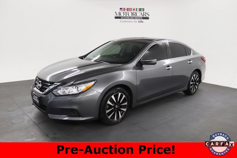 Used 2018 Nissan Altima 2.5 SV image 1