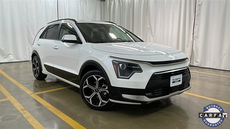 Certified 2023 Kia Niro EX Touring image 1