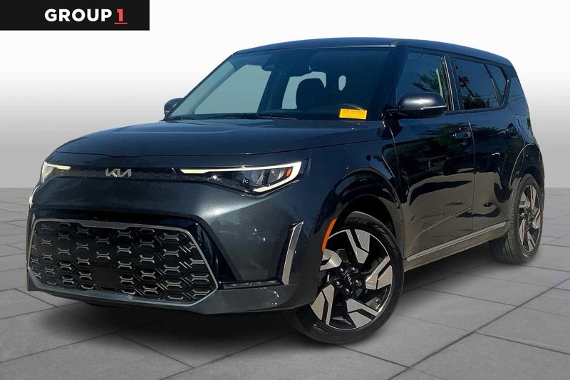 Certified 2025 Kia Soul GT-Line w/ GT-Line Technology Package image 1