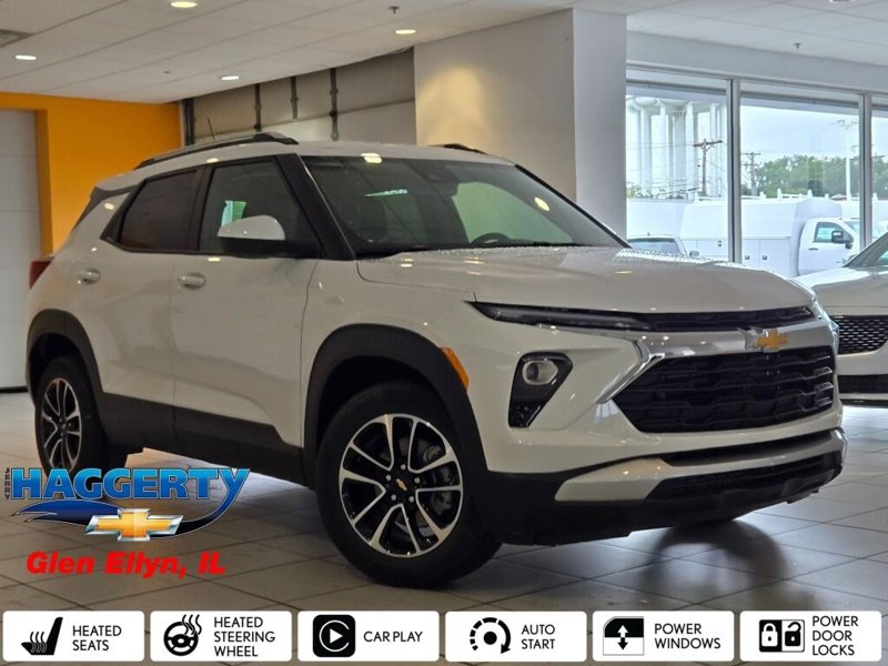 New 2025 Chevrolet TrailBlazer LT w/ Convenience Package image 1