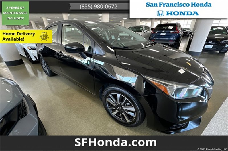 Used 2021 Nissan Versa SV image 1