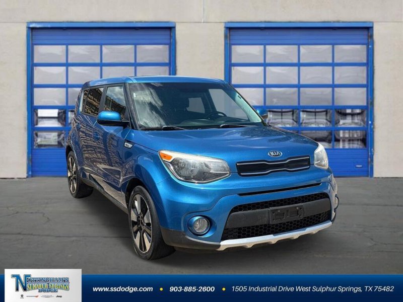 Used 2017 Kia Soul + w/ Designer's Package image 1