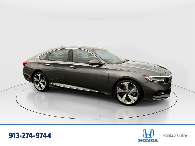 Certified 2018 Honda Accord Touring image 1