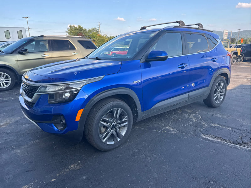 Certified 2023 Kia Seltos S image 1
