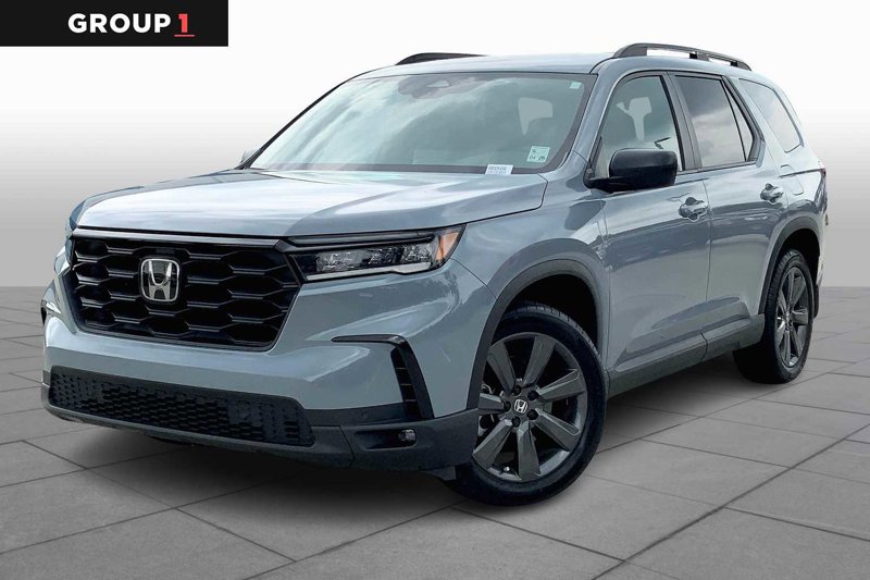 Certified 2024 Honda Pilot Sport image 1