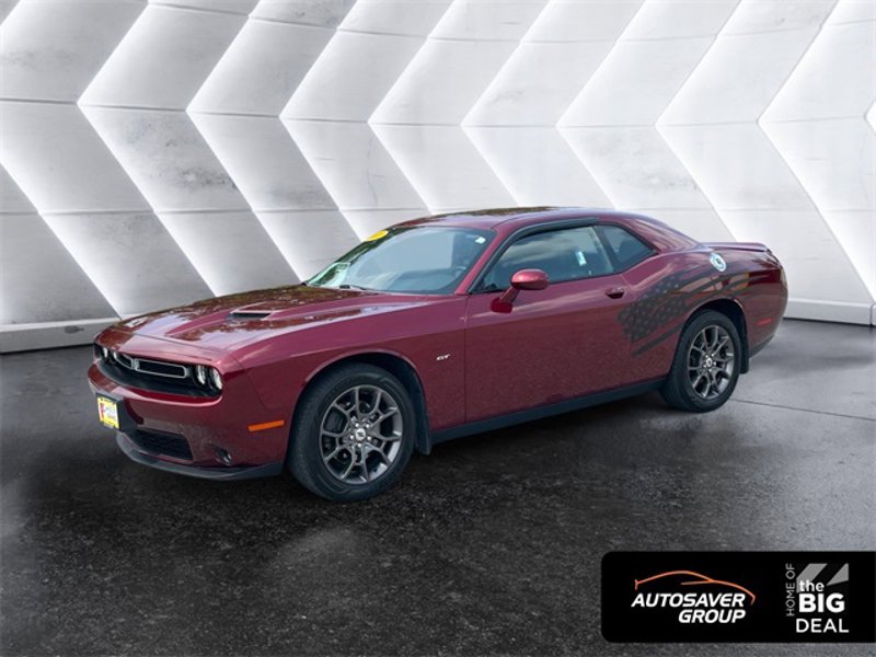 Used 2018 Dodge Challenger GT image 1