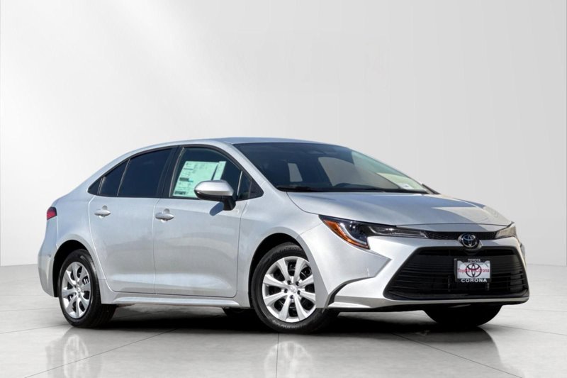 New 2025 Toyota Corolla LE image 1