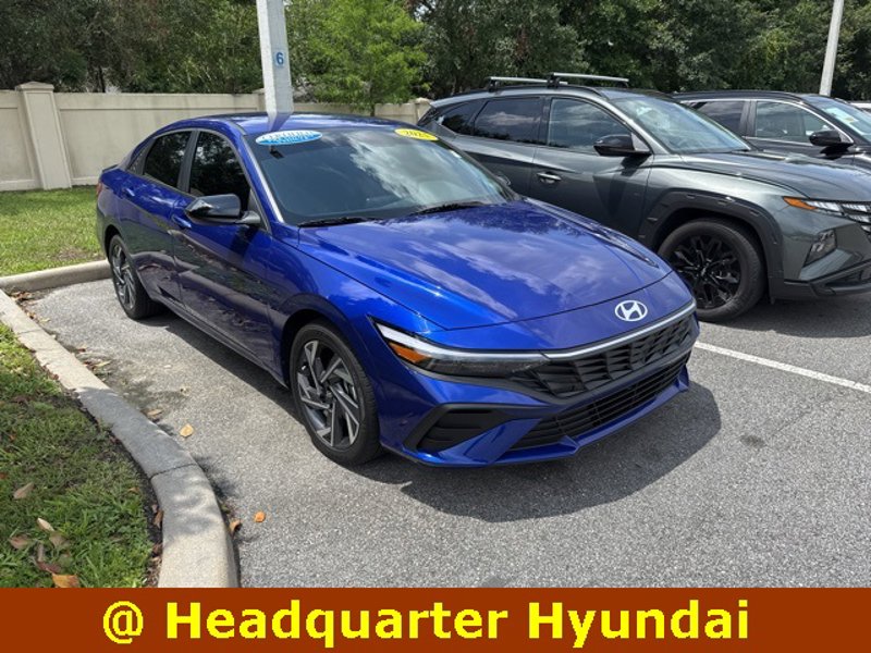 Certified 2025 Hyundai Elantra Sport image 1