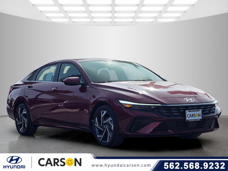 Certified 2025 Hyundai Elantra SEL image 1