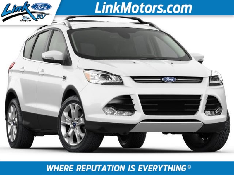 Used 2016 Ford Escape Titanium image 1