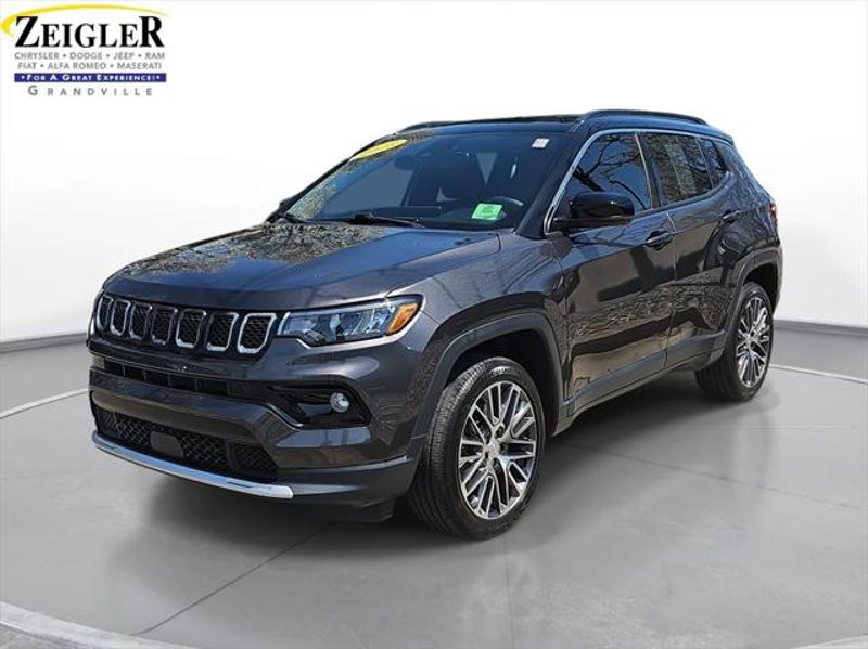 Certified 2023 Jeep Compass Limited w/ Elite Group image 1