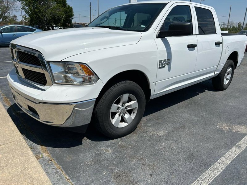 Used 2022 RAM 1500 Classic SLT image 1