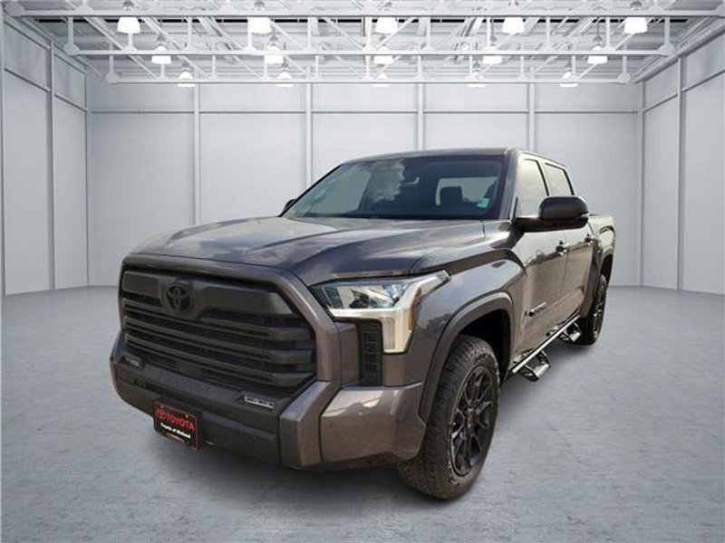 Certified 2023 Toyota Tundra SR5 image 1