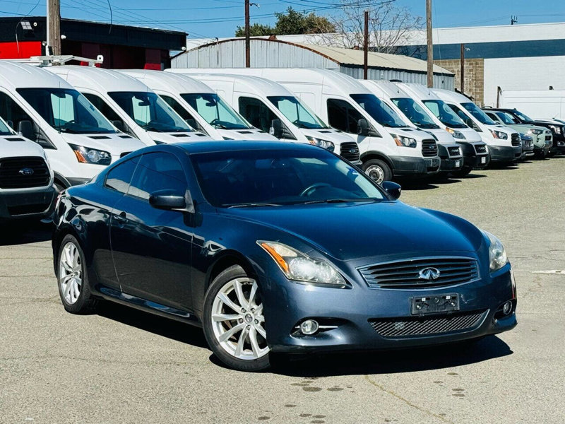 Used 2012 INFINITI G37 Journey w/ Premium Pkg image 1