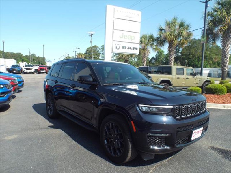 Certified 2024 Jeep Grand Cherokee L Summit image 1