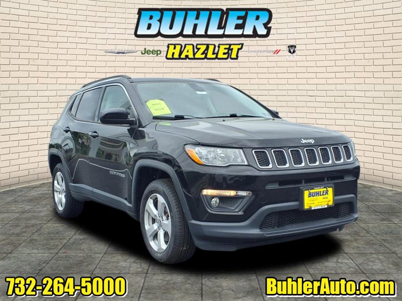 Certified 2019 Jeep Compass Latitude w/ Cold Weather Group image 1