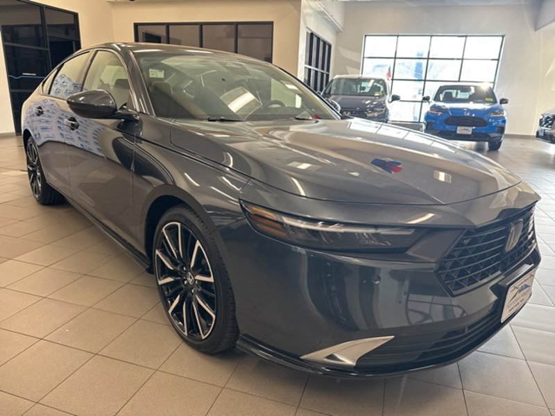 Certified 2023 Honda Accord Touring image 1