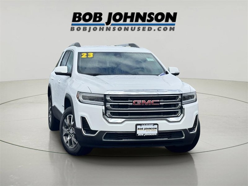 Certified 2023 GMC Acadia SLE w/ Driver Convenience Package image 1