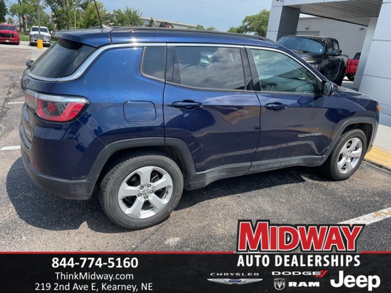 Used 2018 Jeep Compass Latitude w/ Popular Equipment Group image 1