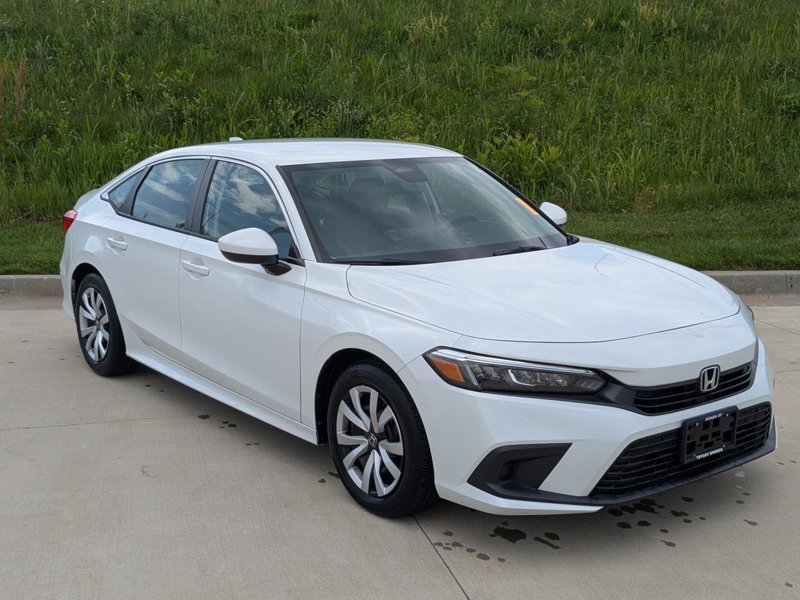 Certified 2022 Honda Civic LX image 1