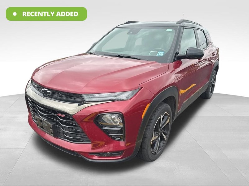 Used 2021 Chevrolet TrailBlazer RS w/ Sun and Liftgate Package image 1
