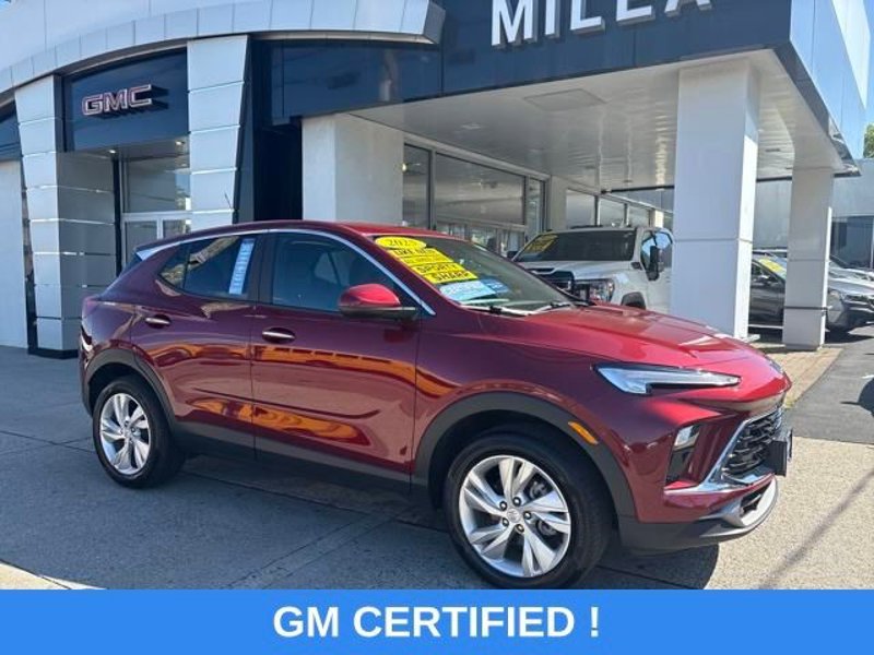 Certified 2025 Buick Encore GX Preferred w/ Comfort Package image 1