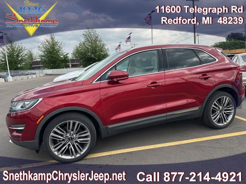 Used 2016 Lincoln MKC Reserve w/ Lincoln MKC Climate Package image 1